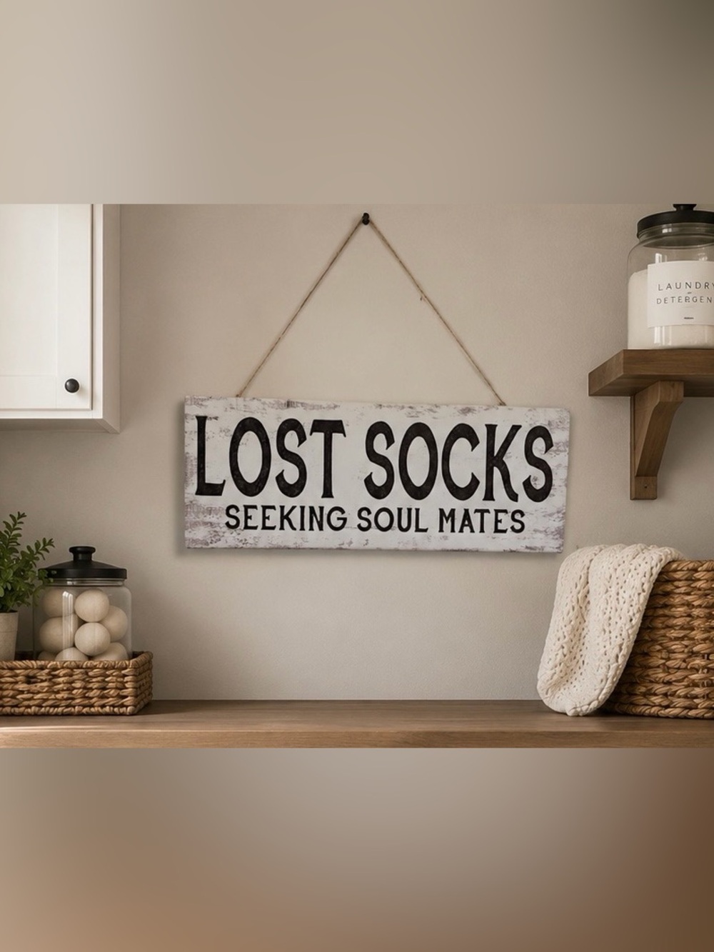Lost Socks Seeking Soul Mates Laundry Room Sign 🧺